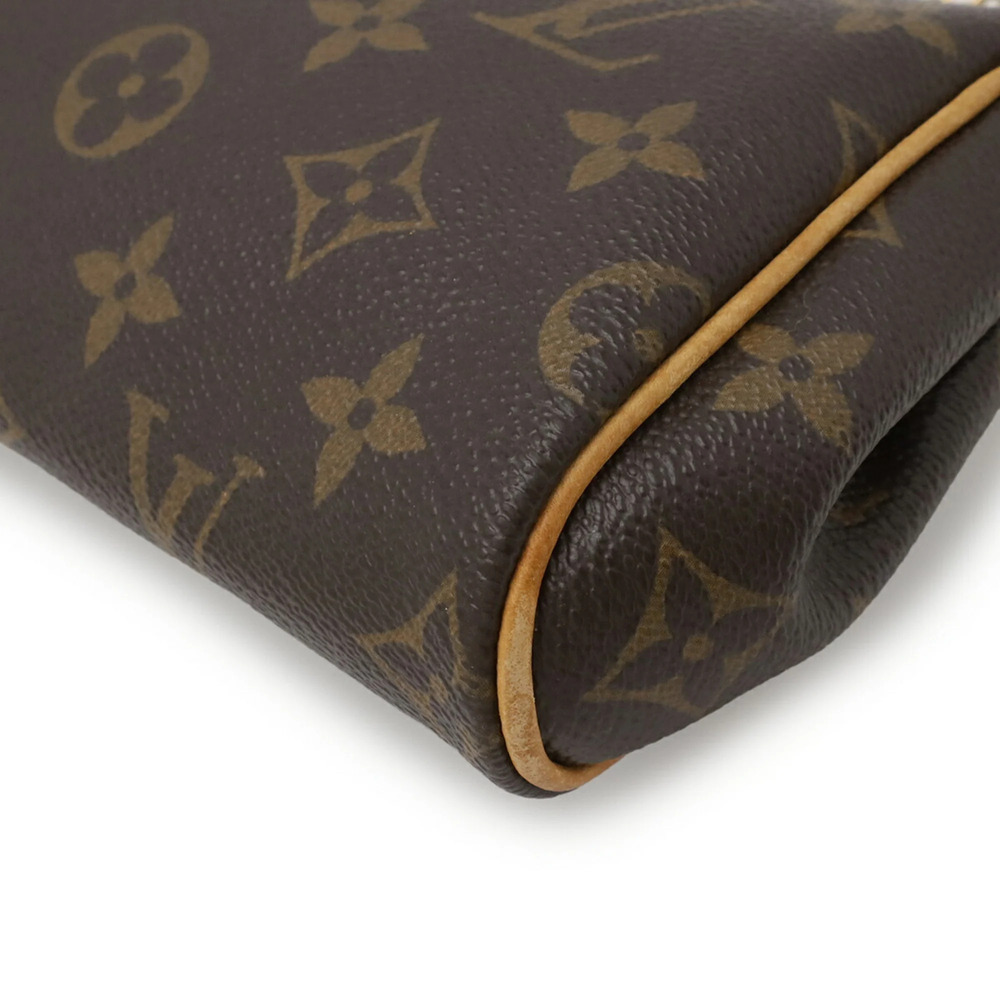 LOUIS VUITTON Authentic Brown Monogram Shoulder Bag - Picture 4 of 10